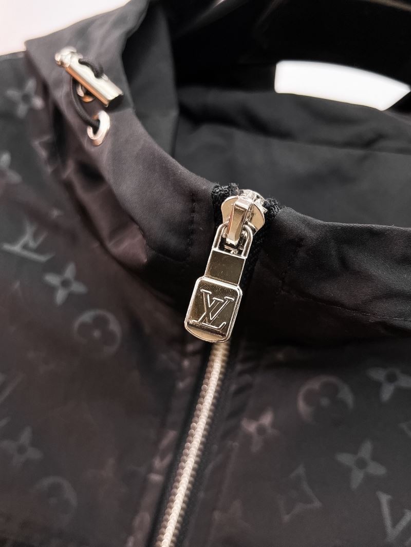 Louis Vuitton Outwear